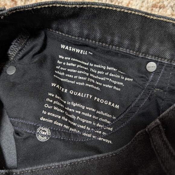 Banana Republic Woman's Black, High rise, Denim Jeans 31 (14), Slightly tapered - Picture 10 of 15